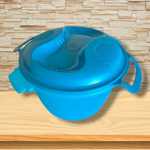 Tupper Ware Blue Kitchen Storage Container - Picture 3 of 6